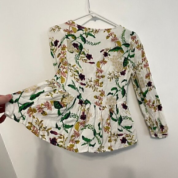 LUCKY BRAND Malia Peasant Top White Green Floral V-Neck Cutout Tie Long Sleeve - Picture 13 of 15